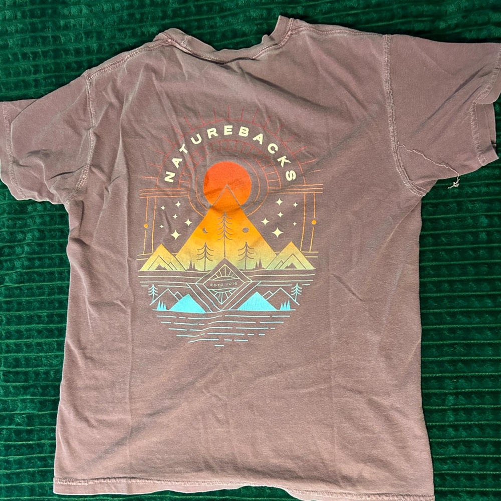 Naturebacks purple T-shirt, size small
